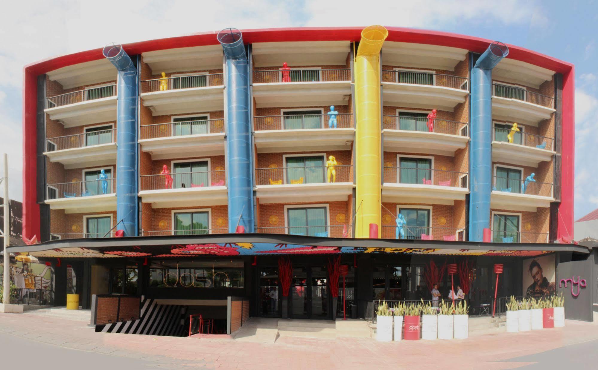 Viva Dash Hotel Seminyak Ngoại thất bức ảnh
